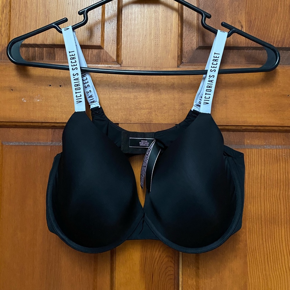 (2) Victoria’s Secret 36DD